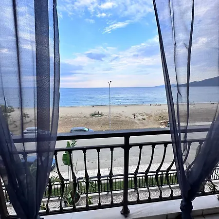 Vrasna Beach Apartments דירה