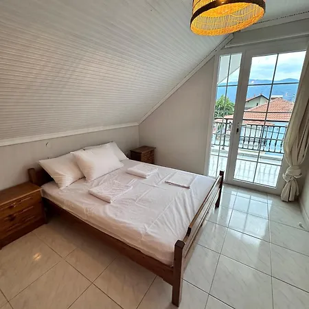 Apartamento Vrasna Beach Apartments