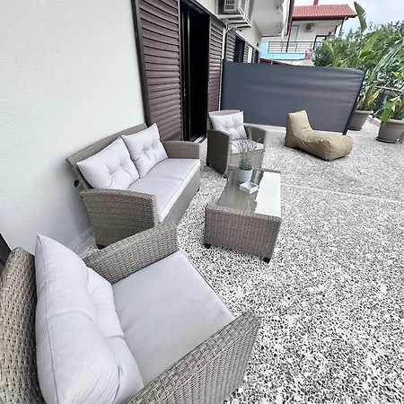 Vrasna Beach Apartments