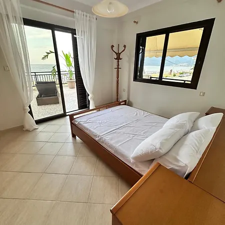 Vrasna Beach Apartments