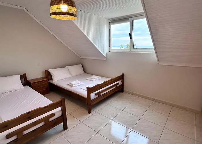 Daire Vrasna Beach Apartments *
